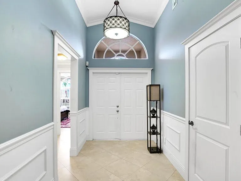 2208 Soundings Ct — Photo 12