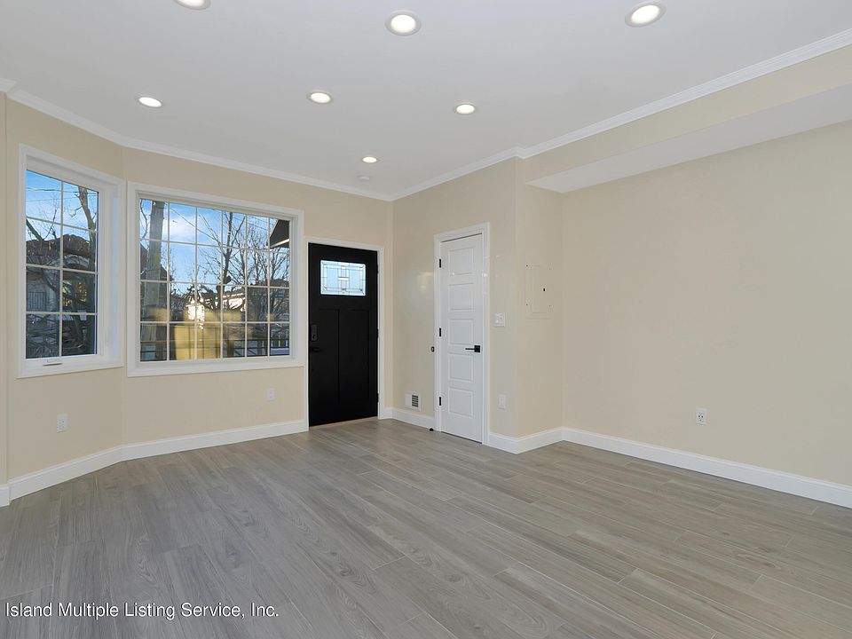 679 Yetman Ave, Staten Island, NY 10307 Zillow