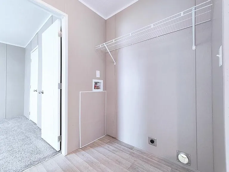4617 Rainbow Ln — Photo 11