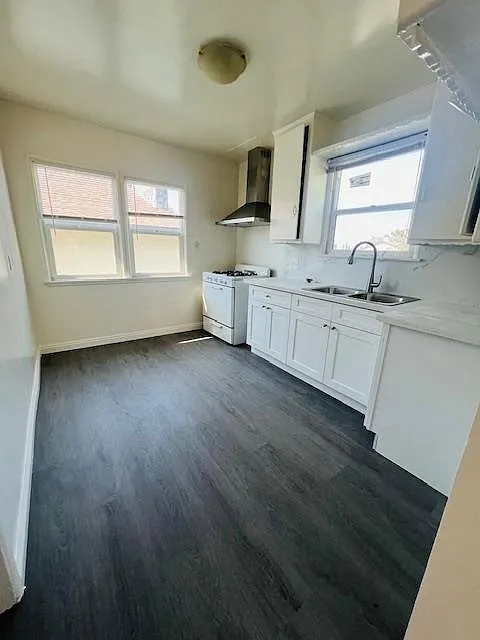 Milton Apartment — Photo 3