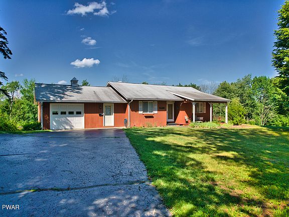 3rd image of 30 Bryant Rd