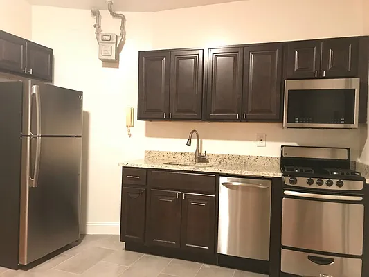 Rented by Living New York | media 7