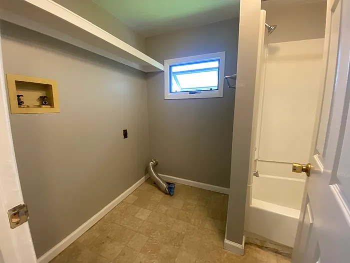 682 Huntington St #2 — Photo 12