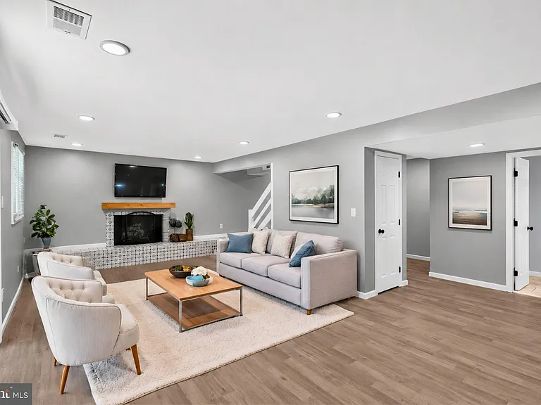 4752 Carterwood Dr — Photo 26
