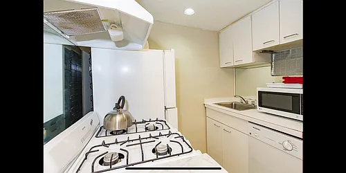 Rented by Luxian International Realty LLC