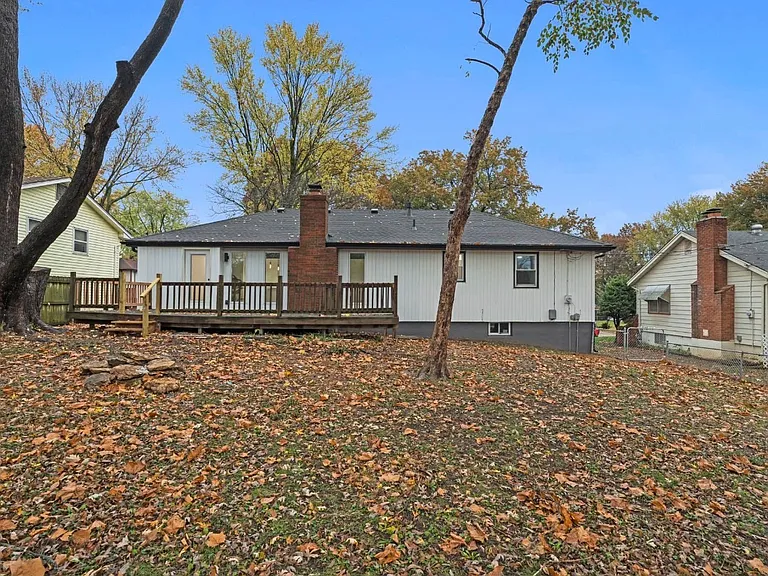 507 Sunset Ln — Photo 25