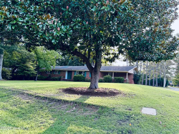 200 Hillcrest Rd, Trent Woods, NC 28562