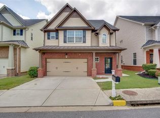 5690 Chatham Cir, Norcross, GA 30071