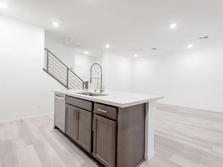 91 Cinder Cone Ln — Photo 9
