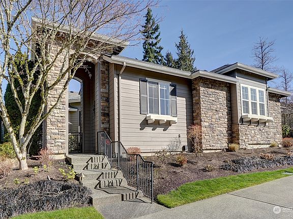 2nd image of 22836 NE 126th Street