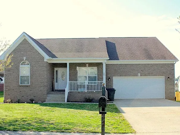 318 Vineland Place Dr, Vine Grove, KY 40175