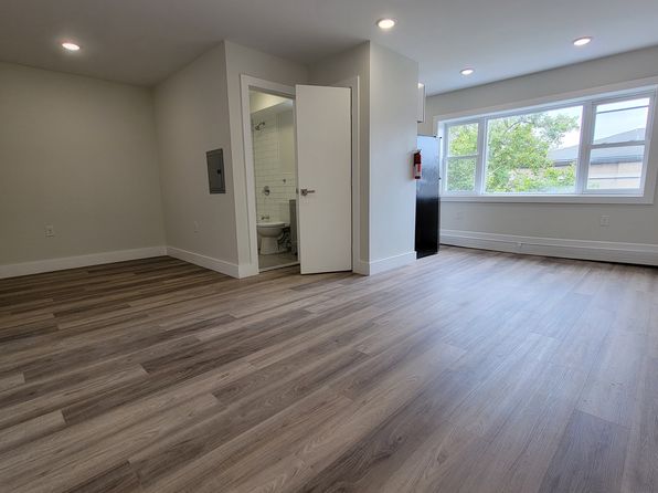 2501 John F Kennedy Blvd #410