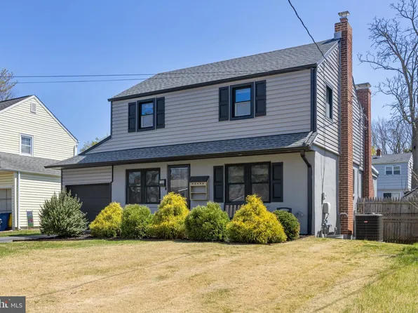 706 W 13th St, New Castle, DE 19720