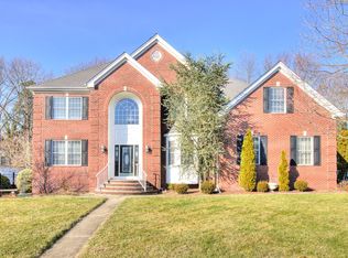 627 Windcrest Ct, Brick, NJ 08724