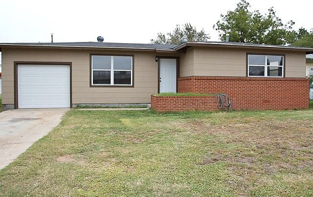 1st image of 2811 Brentwood Dr