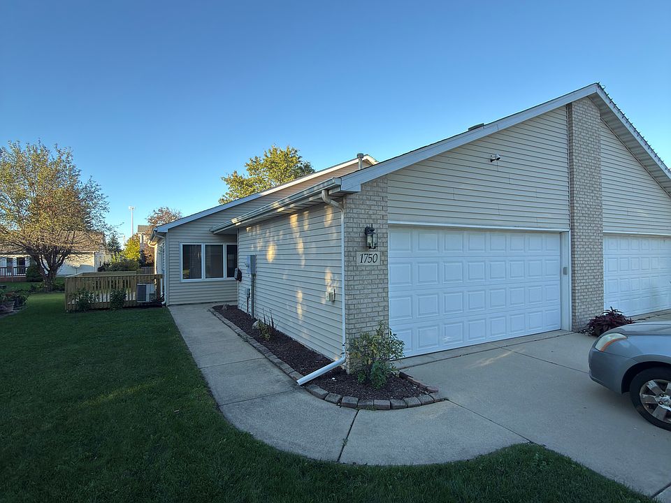 1st image of 1750 Beech Dr