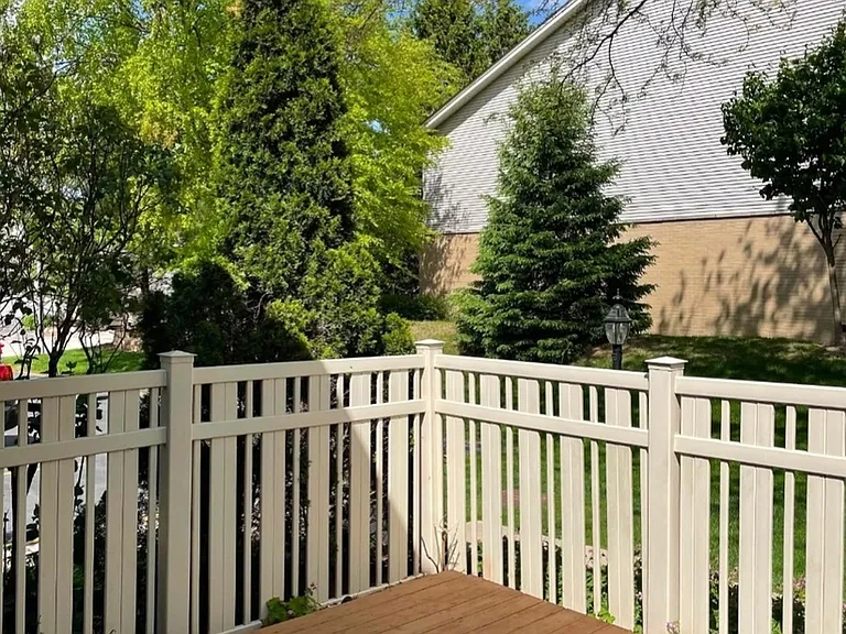 1015 Casa Dr — Photo 13