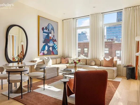 150 Barrow St #5D, New York, NY 10014
