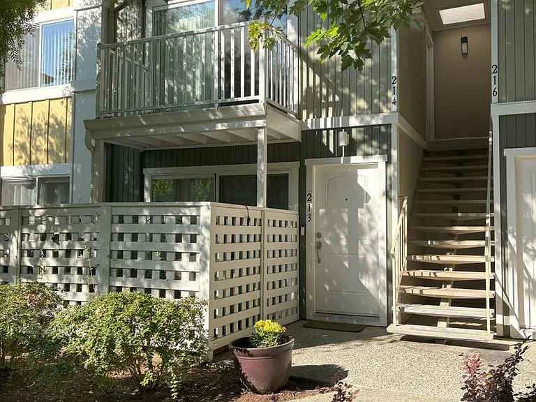 755 14th Ave #214 — Photo 1