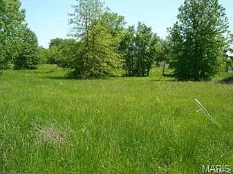 1st image of 336 Travis Blvd