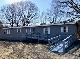 785 Beaverdale Rd NE, Dalton, GA 30721