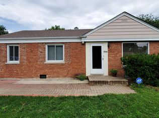 600 W Bob O Link Rd, Arlington Heights, IL 60056