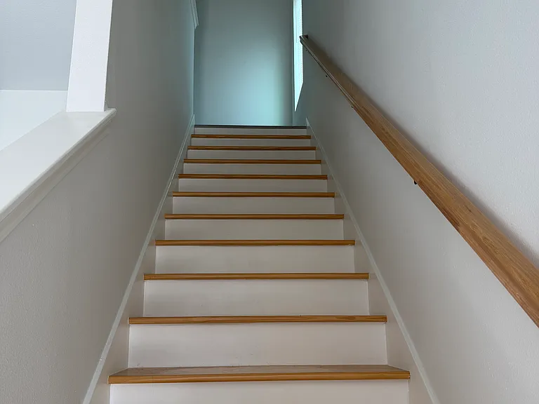 147 Vine St — Photo 7
