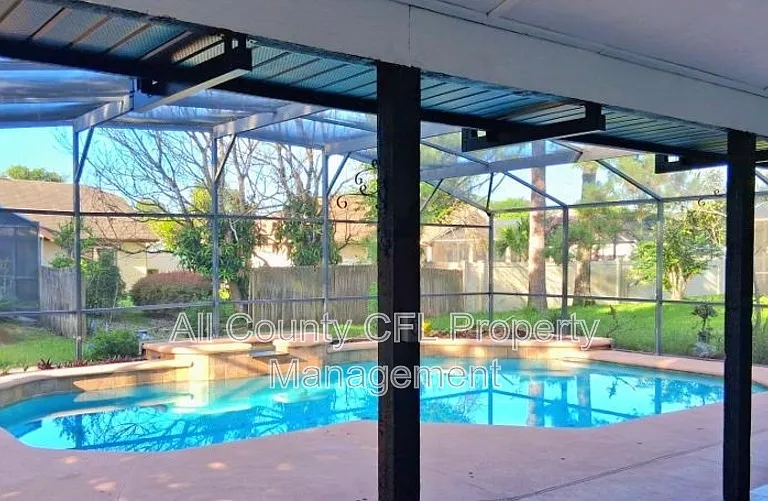 553 Walnut Grove Pl — Photo 26