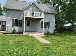 7600 Little Prairie Rd, Nashville, IL 62263