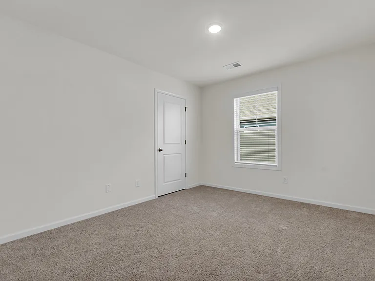 1110 Silverbend Trl — Photo 22