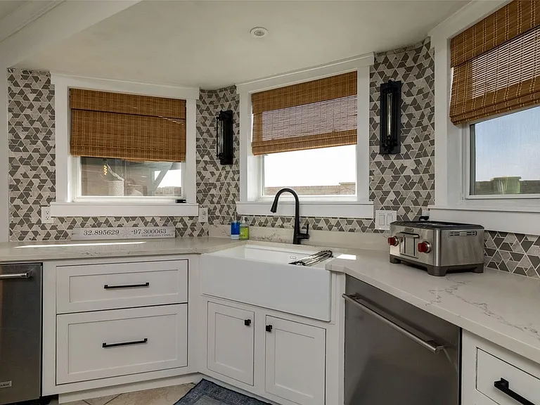 4116 Fossile Butte Dr — Photo 12