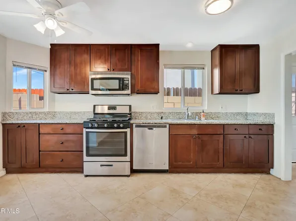 7322 Lindley Ave, Reseda, CA 91335