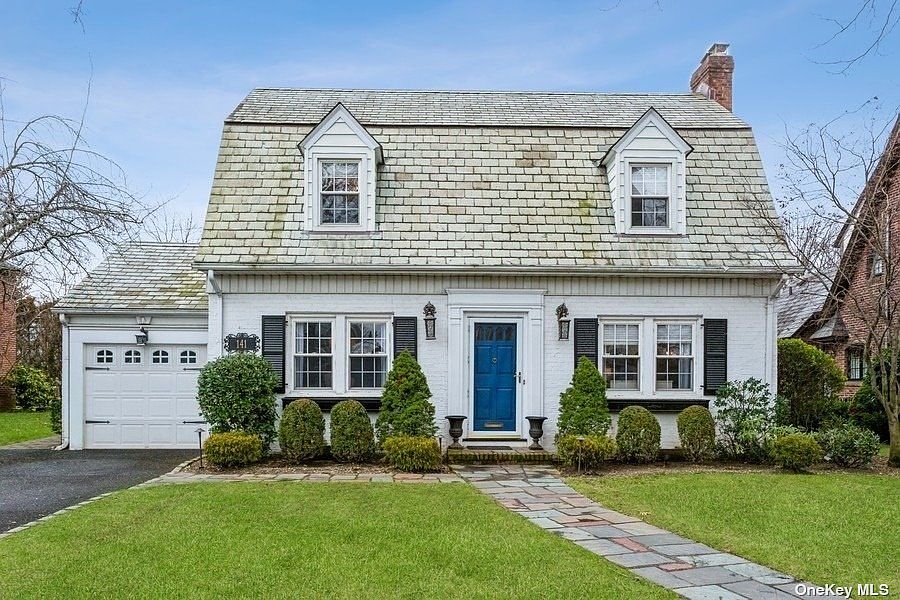 141 Wickham Road, Garden City, NY 11530 Zillow