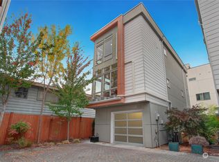 1712 NW 64th St, Seattle, WA 98107