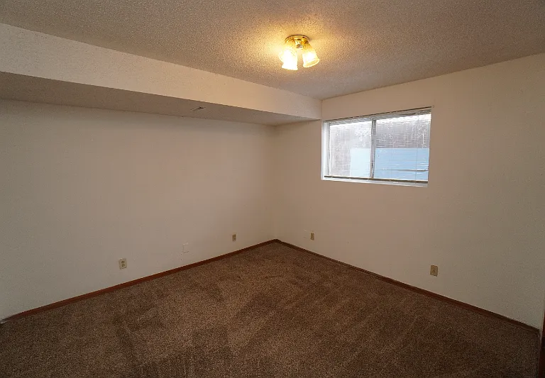 1859 Granby Ct — Photo 15