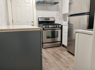 118 Laurel Ave, Hempstead, NY 11550