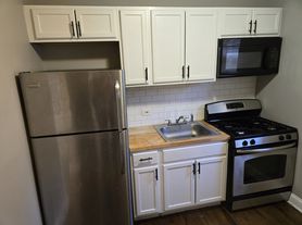8545 S May St, Chicago, IL