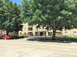800 1st Dr NW APT 104, Austin, MN 55912