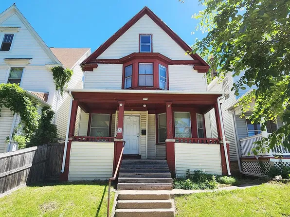 2218 North 34th STREET, Milwaukee, WI 53208