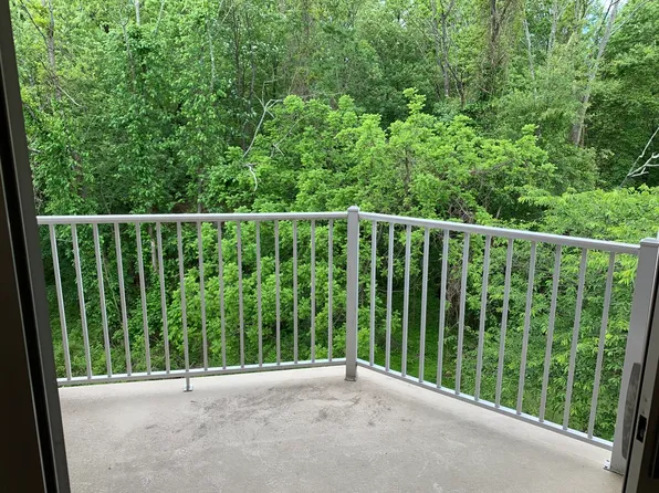 133 Rachel Ct #4409, Franklin Park, NJ 08823