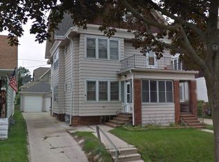 1239 N 45th St, Milwaukee, WI 53208