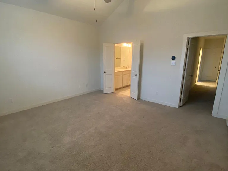 3916 Sukay Dr — Photo 8