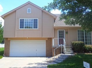 14451 Locust St, Omaha, NE 68116