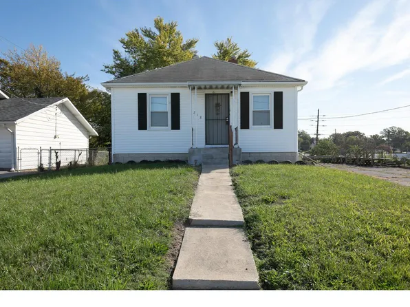 218 N Floridale Ave, Saint Louis, MO 63135