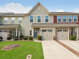 306 Scenic View Ln, Matthews, NC 28104