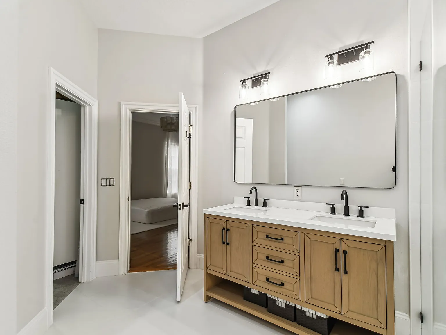 2504 W Tennessee Ave — Photo 4