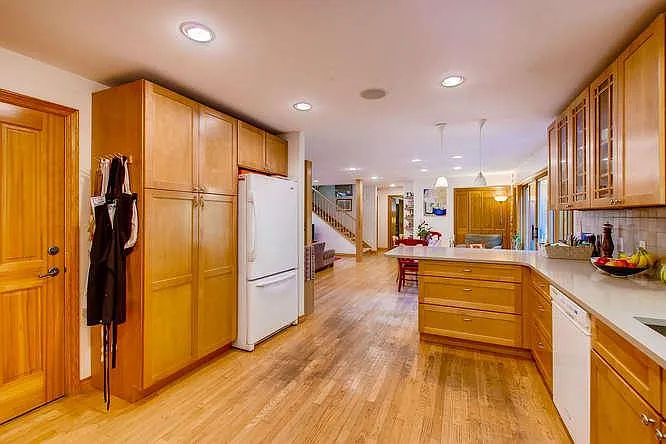 3014 Washington St — Photo 9