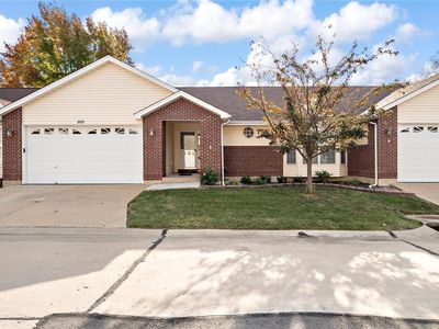 2027 Chapel Hill Xing, Saint Peters, MO, 63376