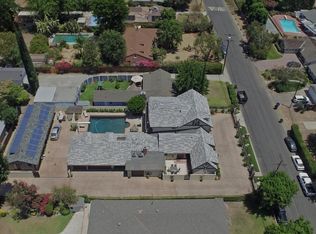 23061 Canzonet St, Woodland Hills, CA 91367