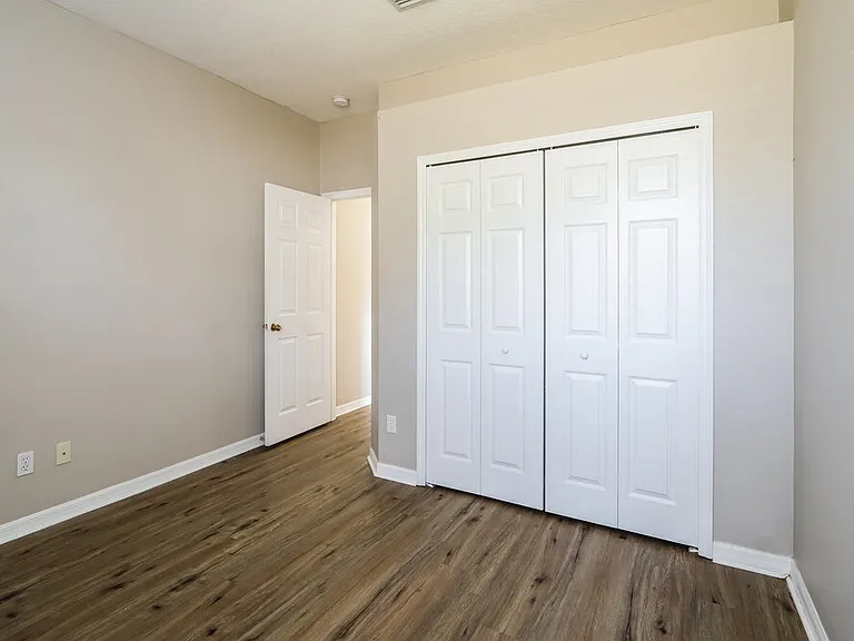 1627 Wakefield Dr — Photo 12